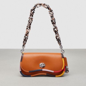 Coach Wavy Dinky Bag With Colorful Binding In Upcrafted Leather Marrom | COH864986