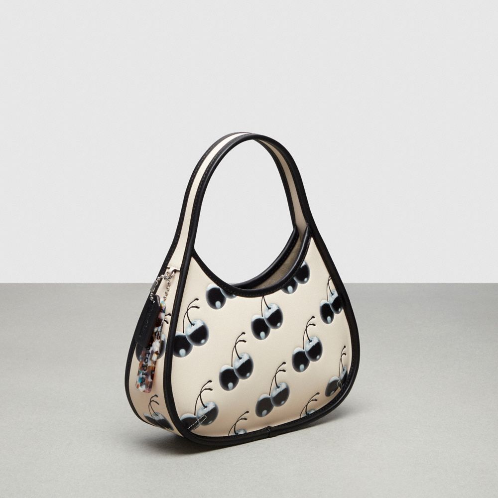 Coach Ergo Bag In Coachtopia Leather With Cherry Print Pretas Multicoloridas | COH865154