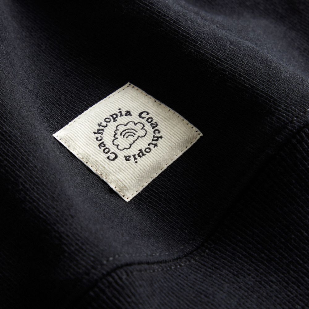 Coach Hoodie In 98% Recycled Cotton: 3 Clouds Pretas | COH866895