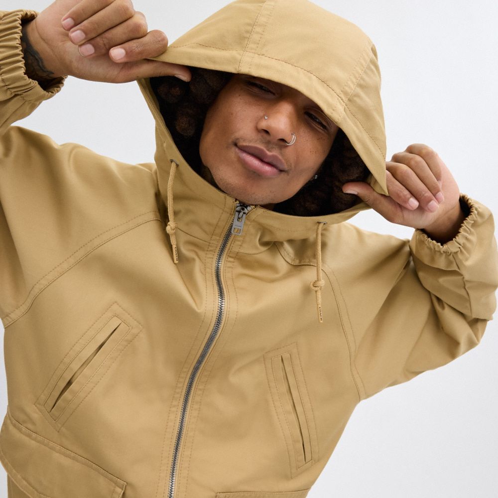 Coach Lightweight Parka Caqui | COH866871