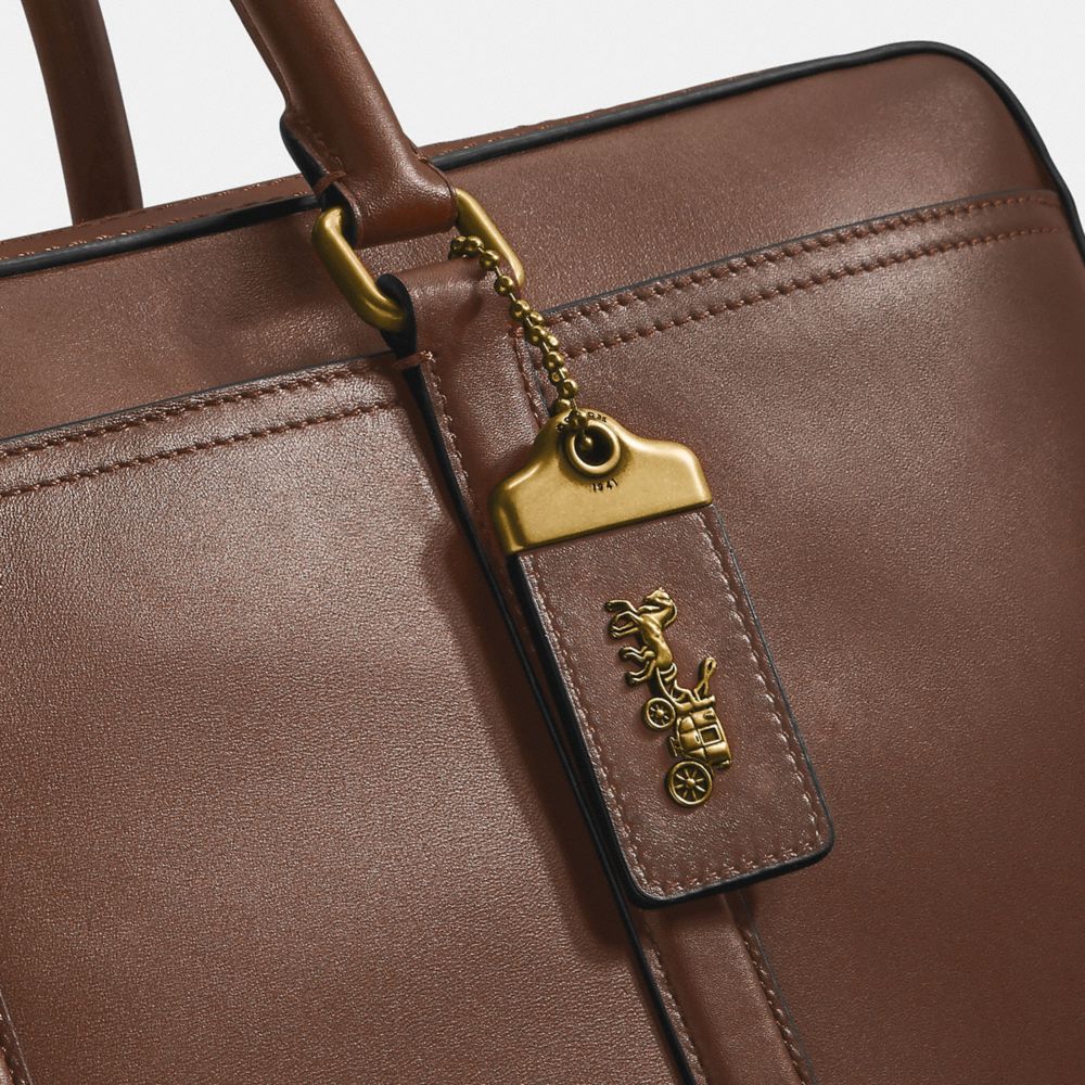 Coach Metropolitan Slim Brief Marrom | COH866525