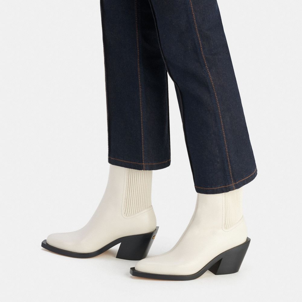 Coach Prestyn Bootie Branco | COH865909