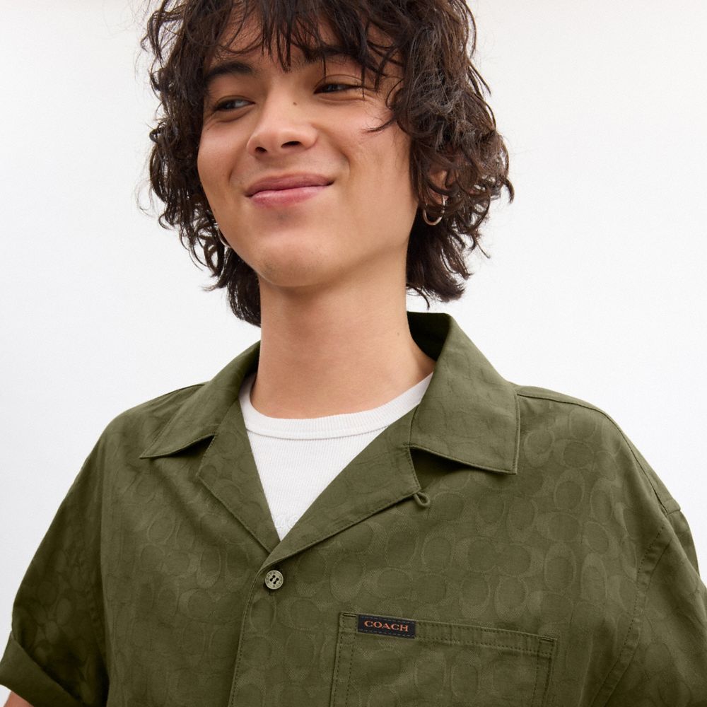 Coach Signature Woven Shirt In Organic Cotton Verdes | COH866909