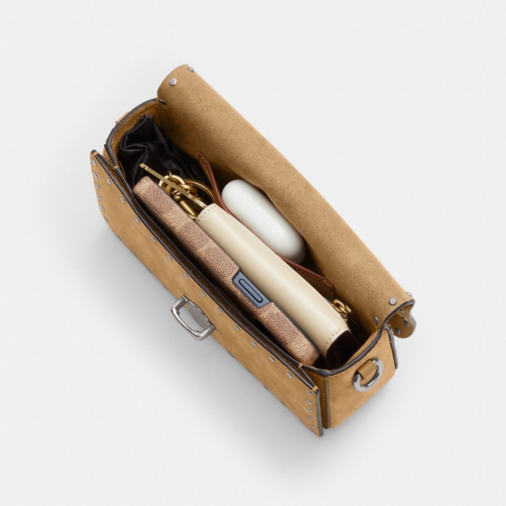 Coach Studio Baguette Bag With Rivets Prateadas | COH864874