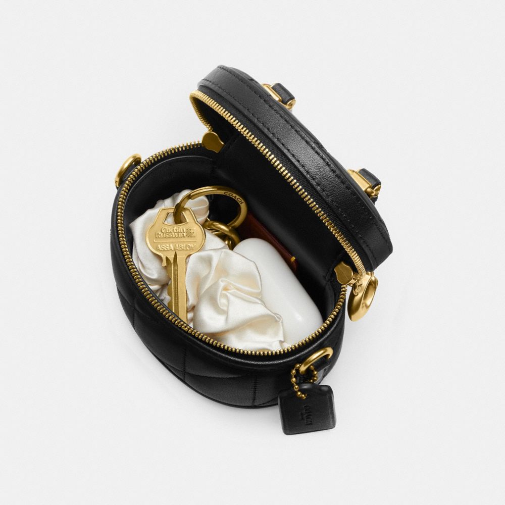 Coach Trail Crossbody Bag 12 With Pillow Quilting Pretas | COH865261