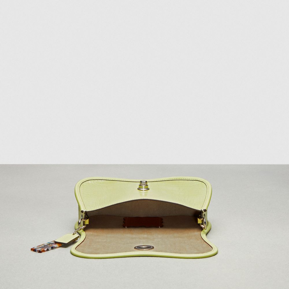 Coach Wavy Dinky Bag In Croc Embossed Coachtopia Leather Luz Verdes | COH864789