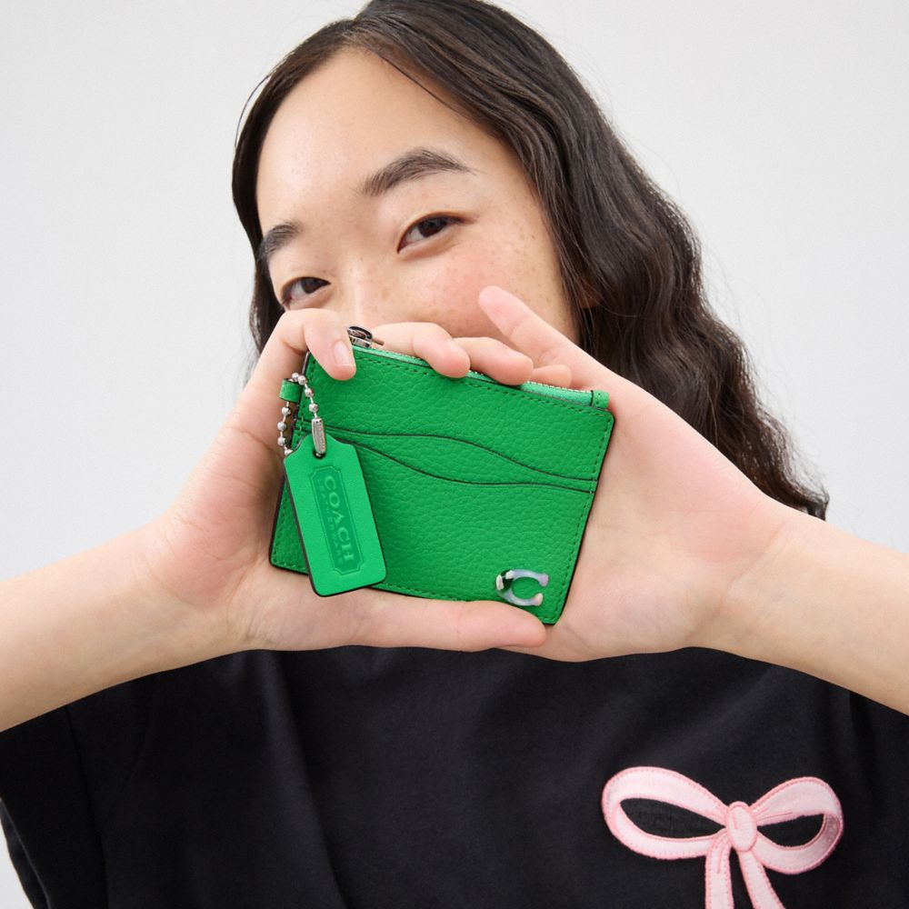 Coach Wavy Zip Card Case In Pebbled Coachtopia Leather With Key Ring Verdes | COH865560