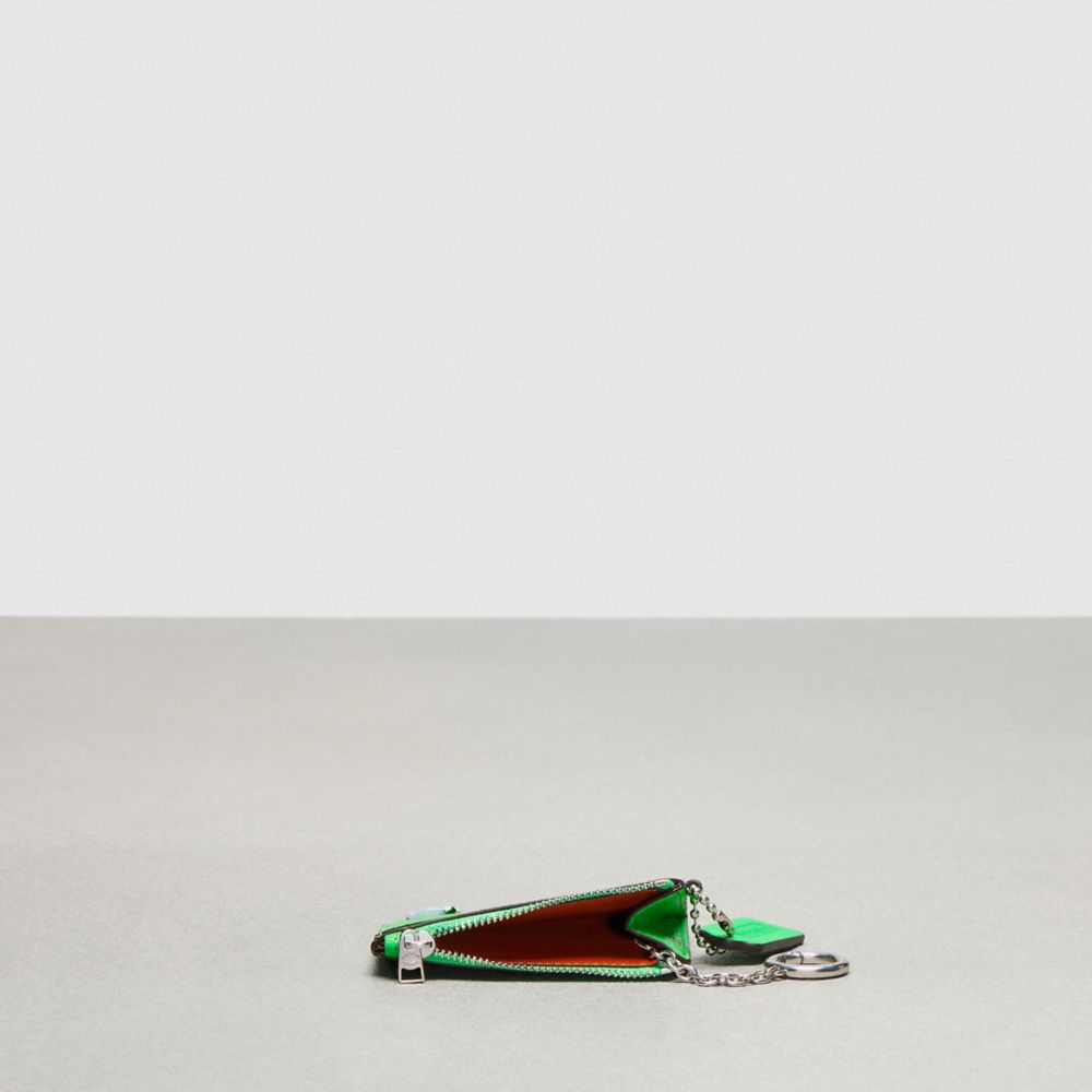Coach Wavy Zip Card Case In Pebbled Coachtopia Leather With Key Ring Verdes | COH865673